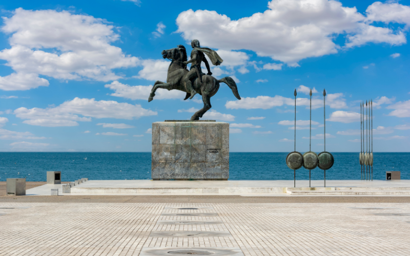 Thessaloniki-statue-alexander-the-great